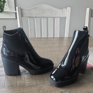 Aldo Glossy Black Ankle Booties